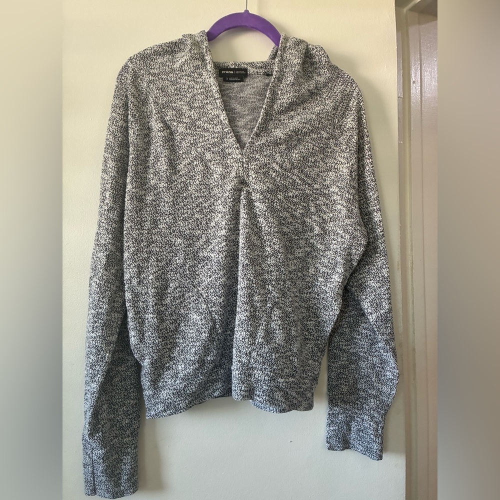 Prana hoodie small - Picture 2 of 3